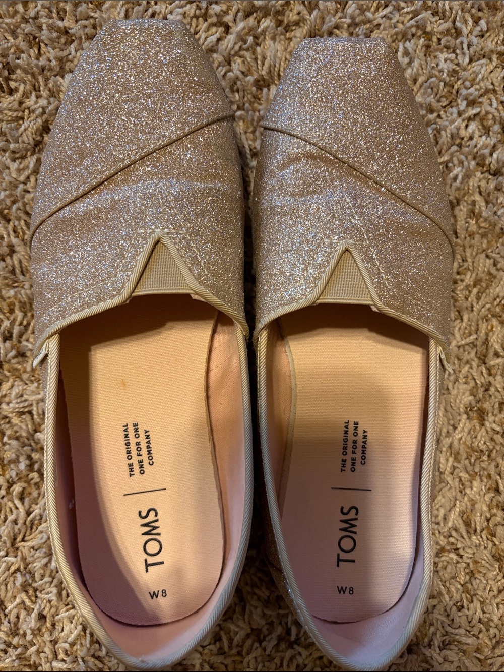 Toms Women's Glitter Slip-On Flats in Champagne Gold Size 8